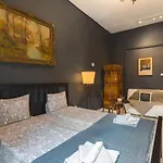 Westend With Loft Hide Away For Kids- Ac Budapest
