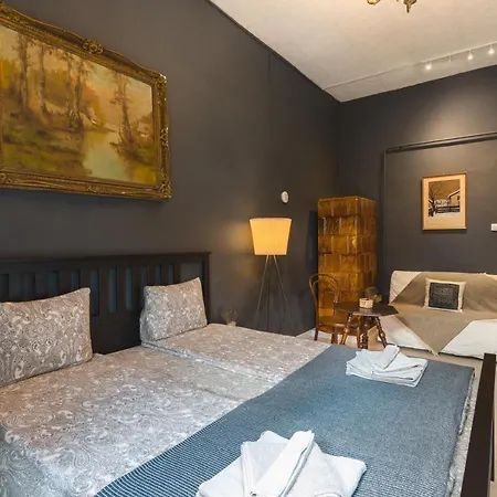 Westend With Loft Hide Away For Kids- Ac Budapešť